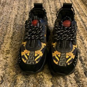 Versace Chain Reaction